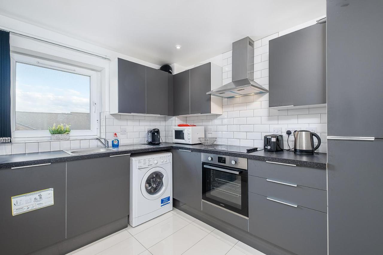 Canary Wharf/docklands/excel Spacious Apt E14 * Londra