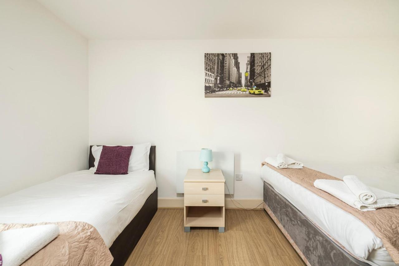Apartament Canary Wharf/docklands/excel Spacious Apt E14 *