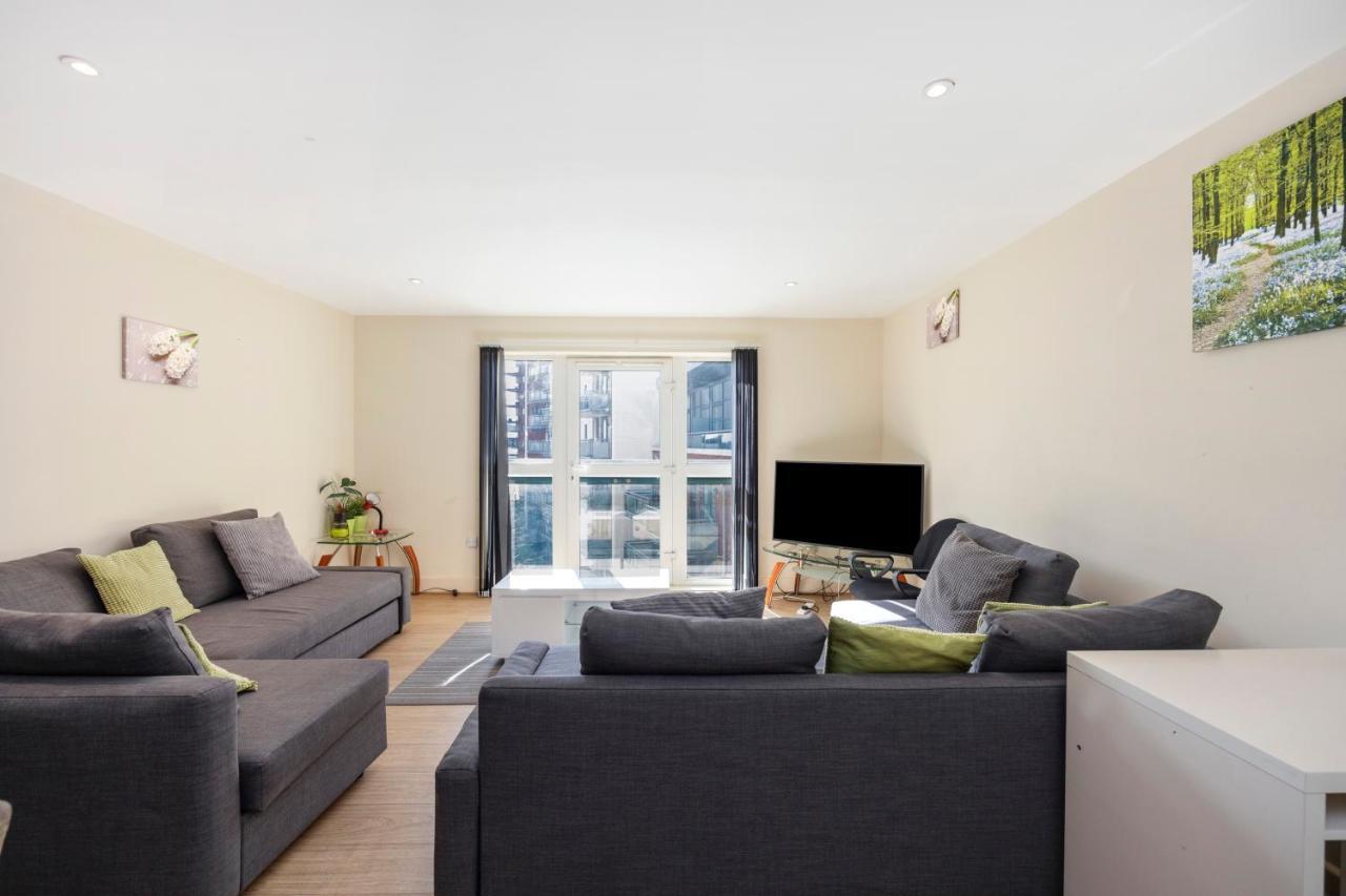 Canary Wharf/docklands/excel Spacious Apt E14 Londra